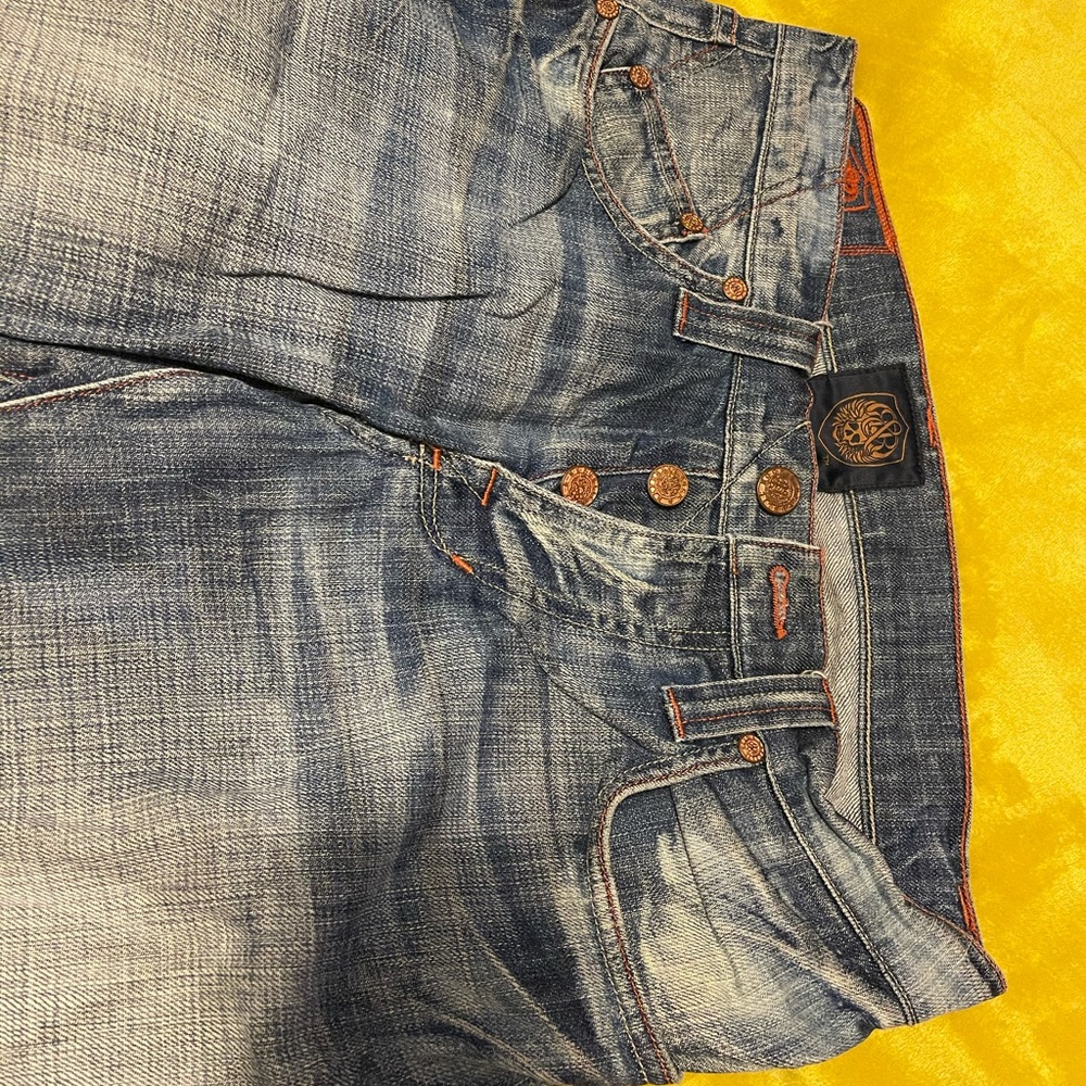 Rock and Republic Jeans - Picture 3 of 8